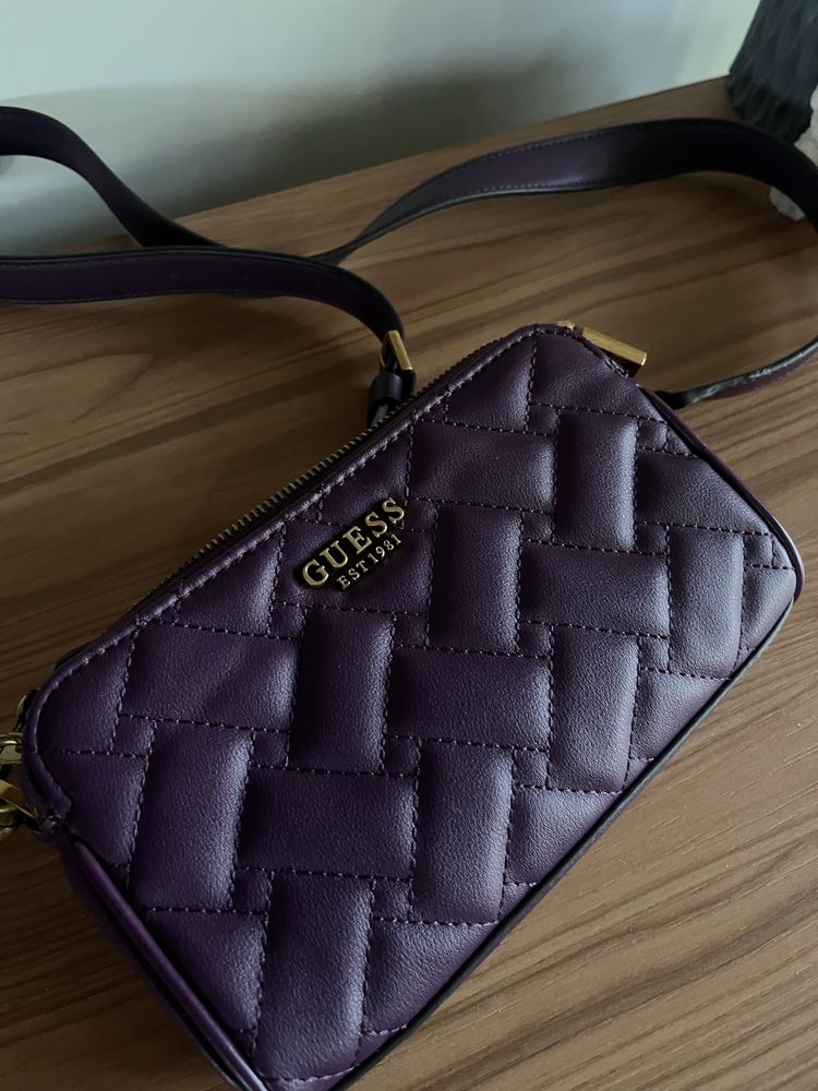 Малка чанта GUESS