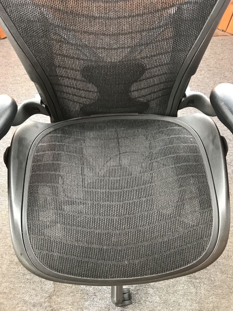 Herman Miller (Aeron)-ергономичен офис работен стол,Размер-B