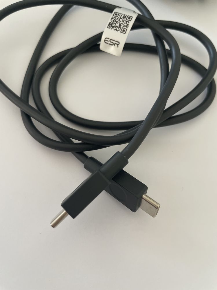 Безжично зарядно за iPhone ESR 15W Magnetic Wireless CryoBoost