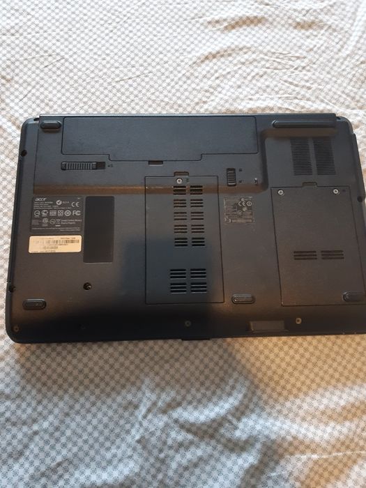 Vând laptop Acer
