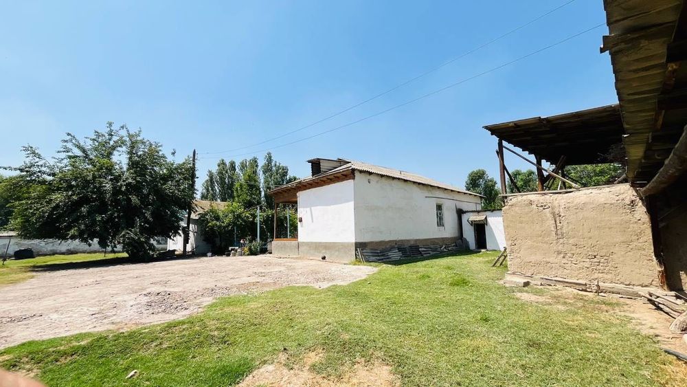 Уй сотилади 6 хонали