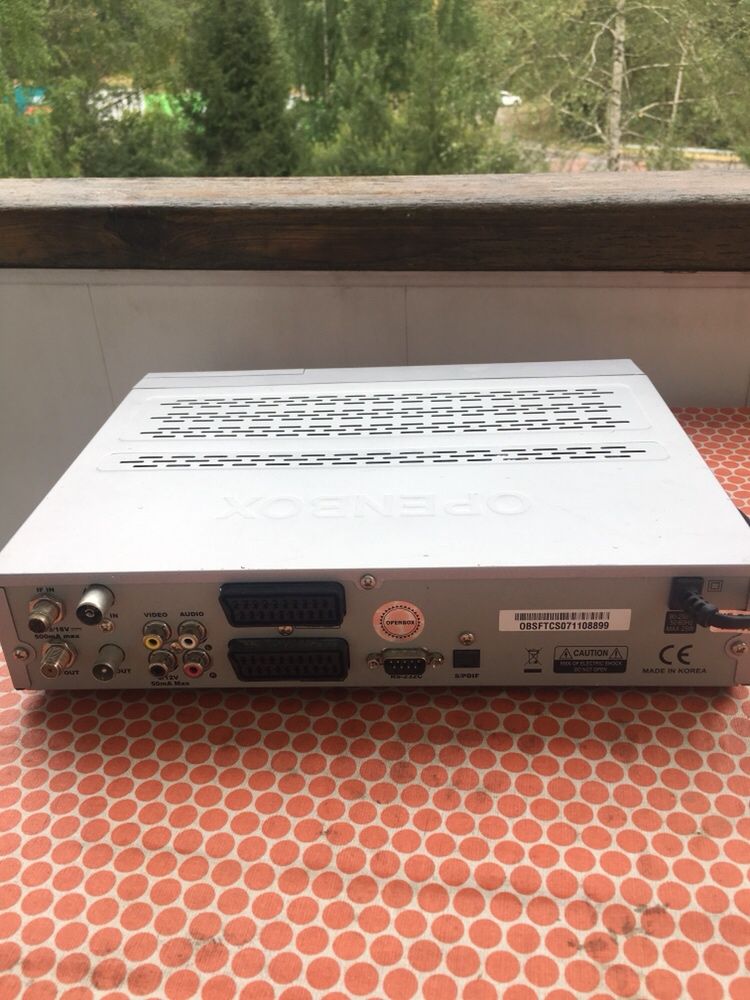 Продам спутниковый ресивер Openbox X -800