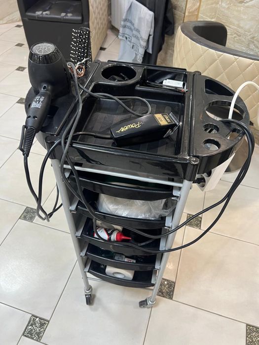 Продам помощник для парикмахеров