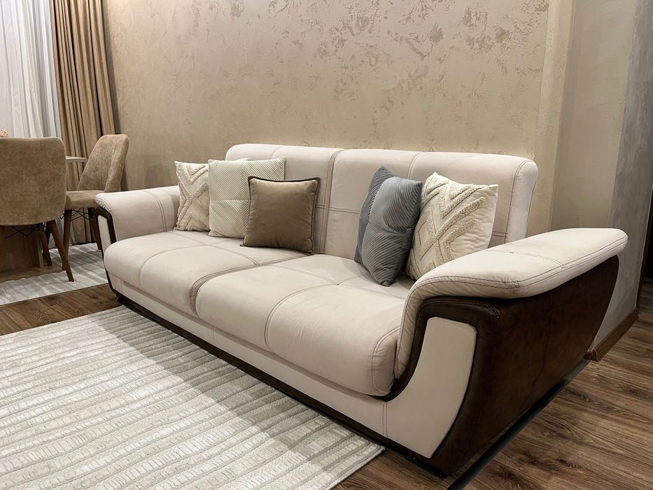 Разтегателен диван