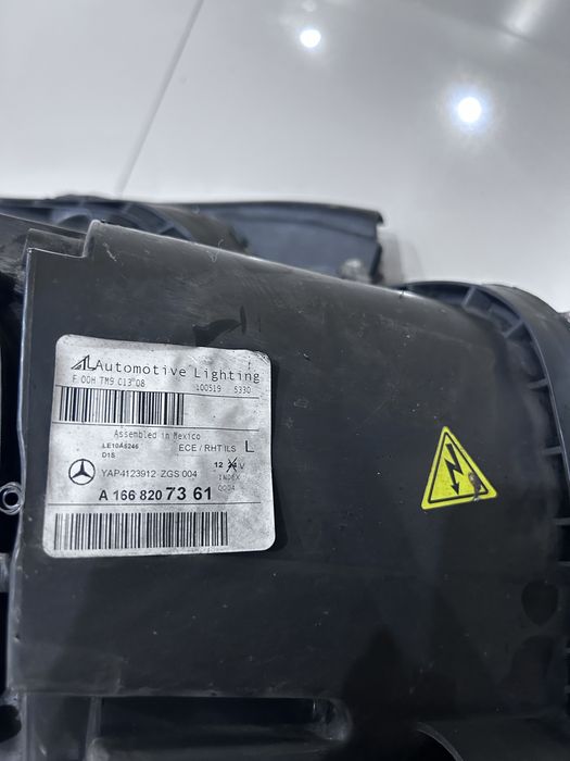 оригинален ляв фар за Mercedes GL-Class X166 (2012–2015