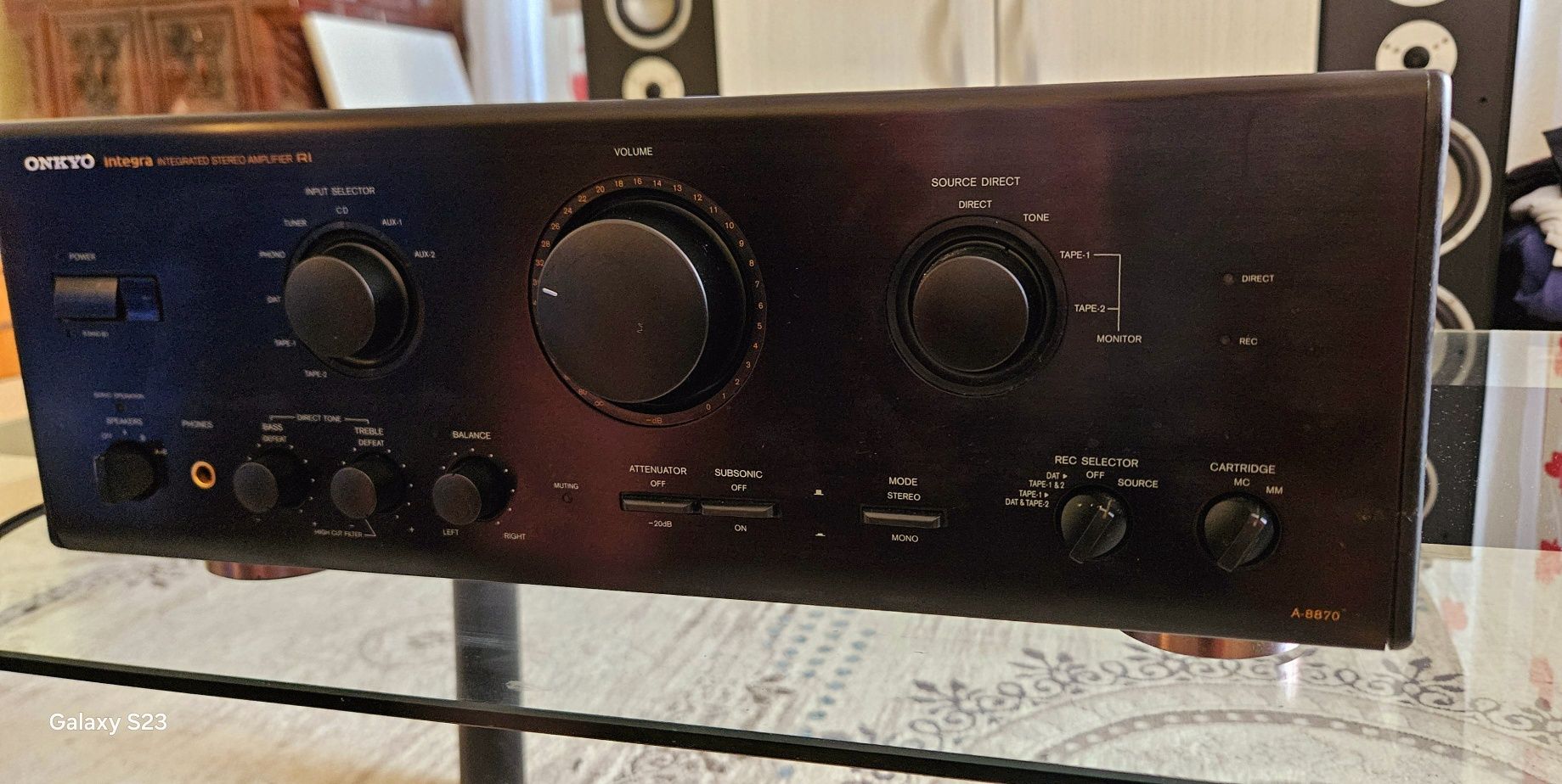 Amplificator Onkyo integra A-8870