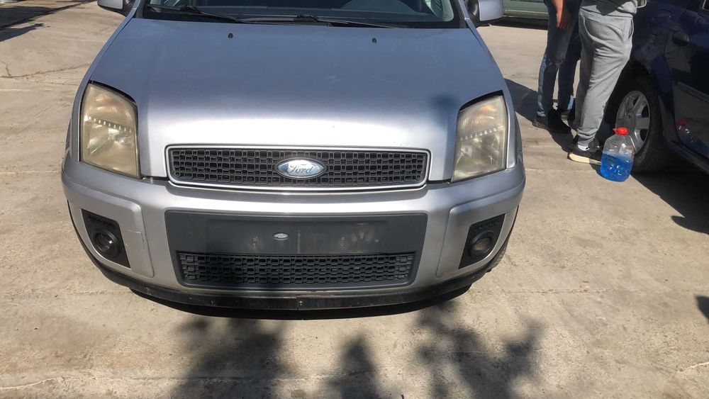 Dezmembram Ford Fusion