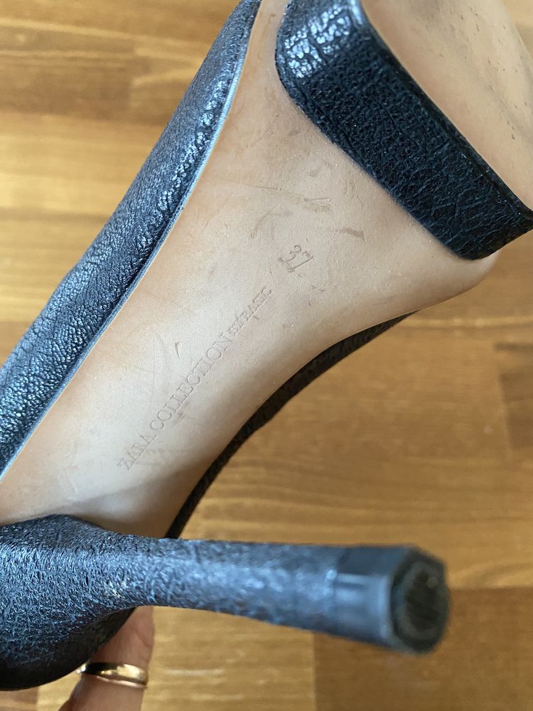 Stiletto Zara negri noi din piele naturala marimea 37