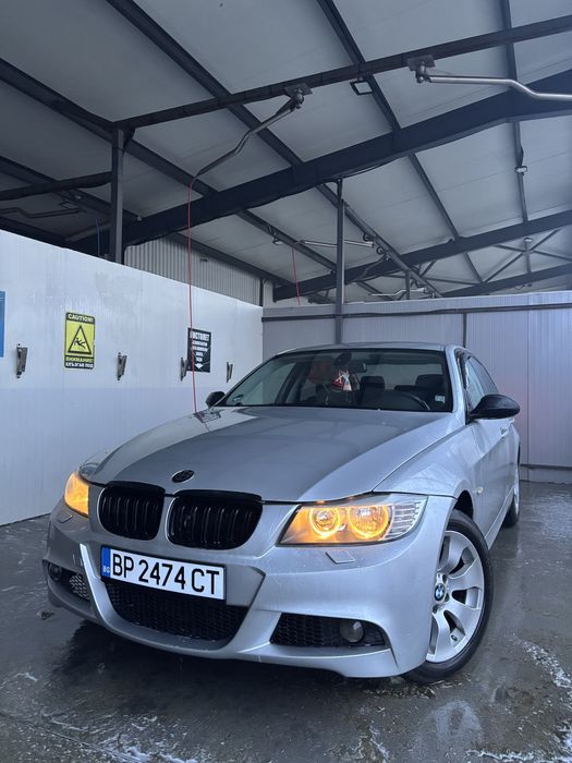 BMW E90 320d 2009г