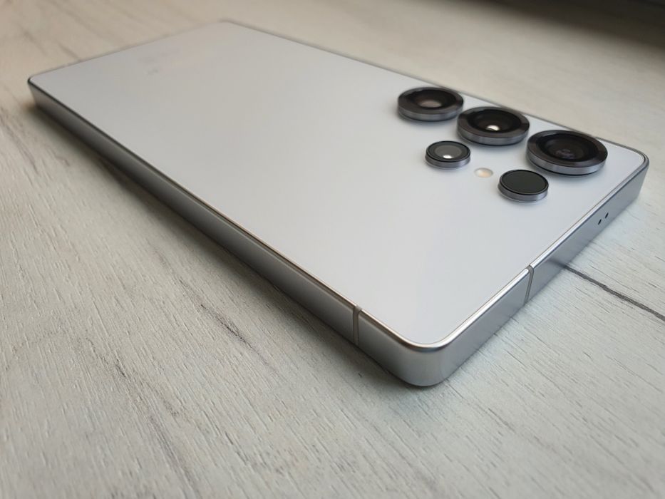 Samsung Galaxy S25 Ultra 256GB  Titanium White Silver