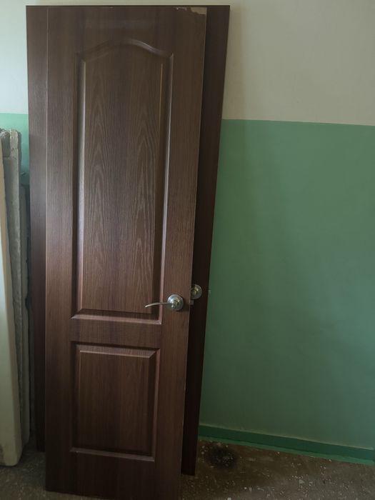 Продам межкомнатные двери