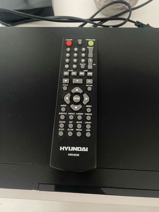 Dvd player hyundai HRH836