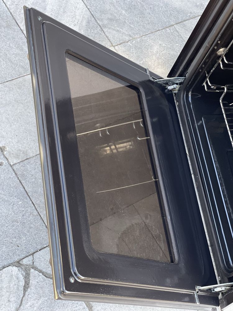 Фурна за вграждане Miele IMPERIAL EB 1561