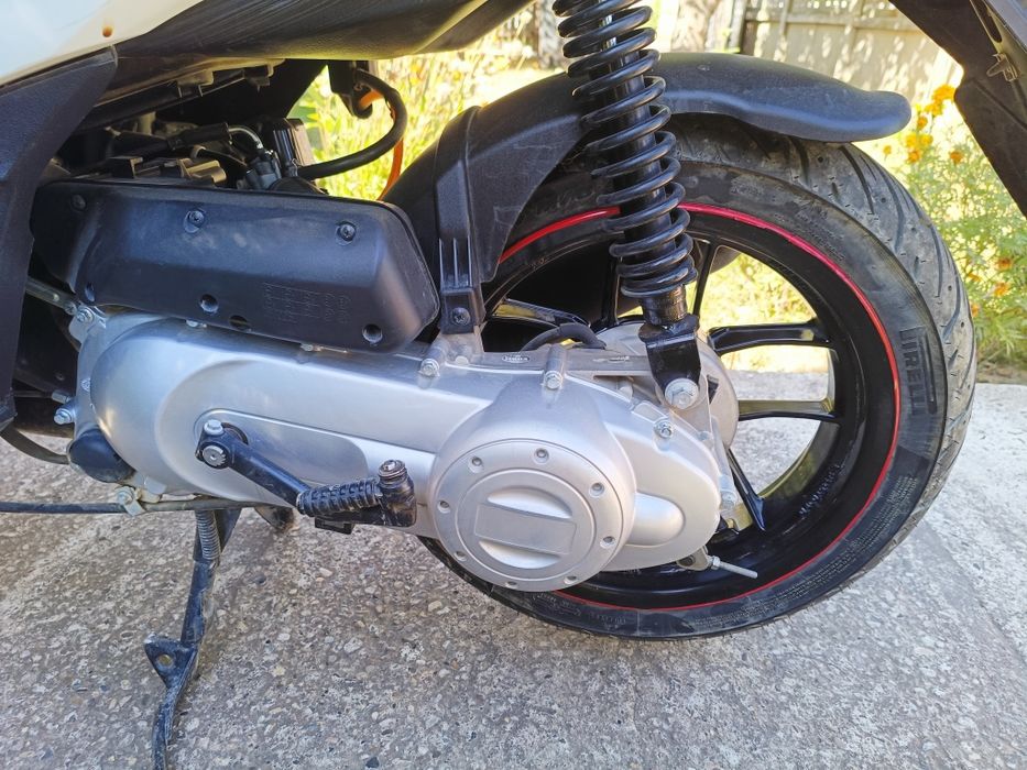 Scuter Aprilia Sr Motard