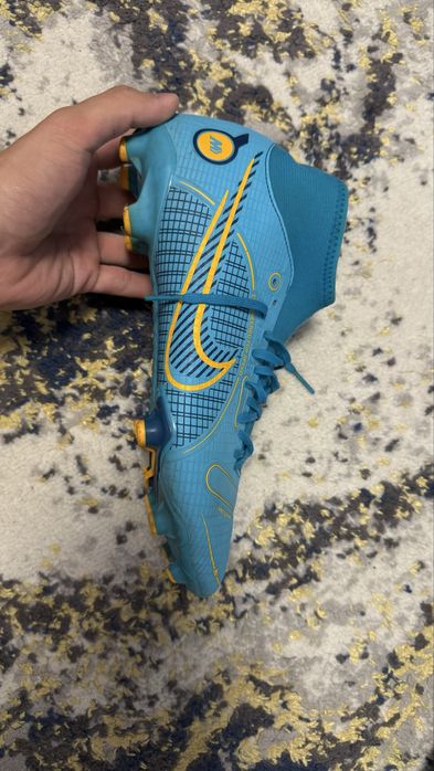 Adidasi de fotbal nike mercurial culoare albastru marimea 42,5