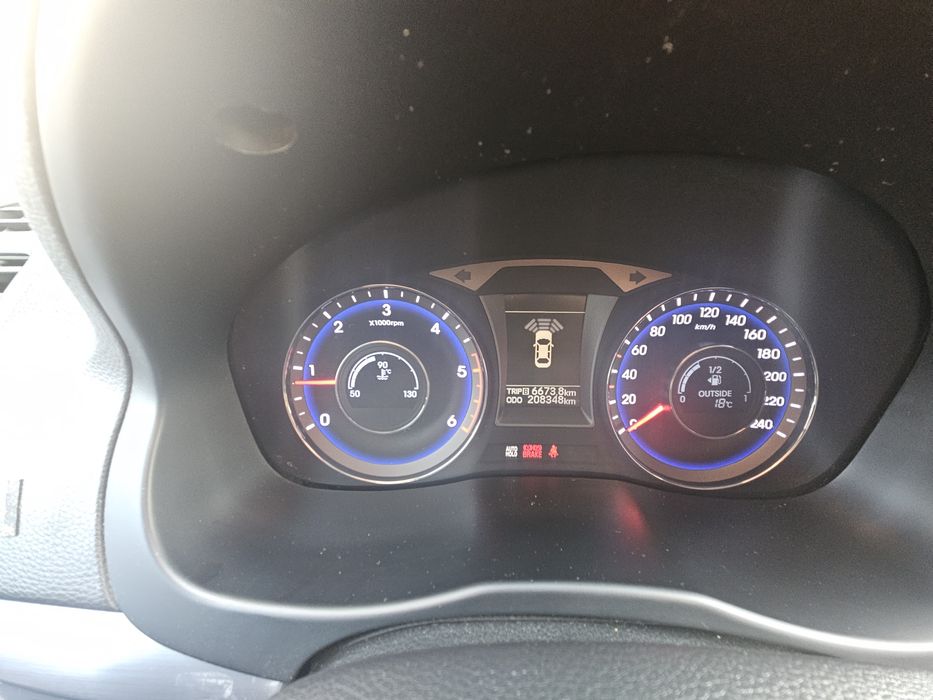 Хюндай и40 2013г