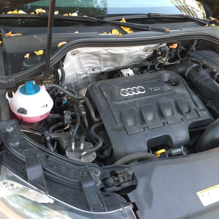 Vand Audi Q3 2014