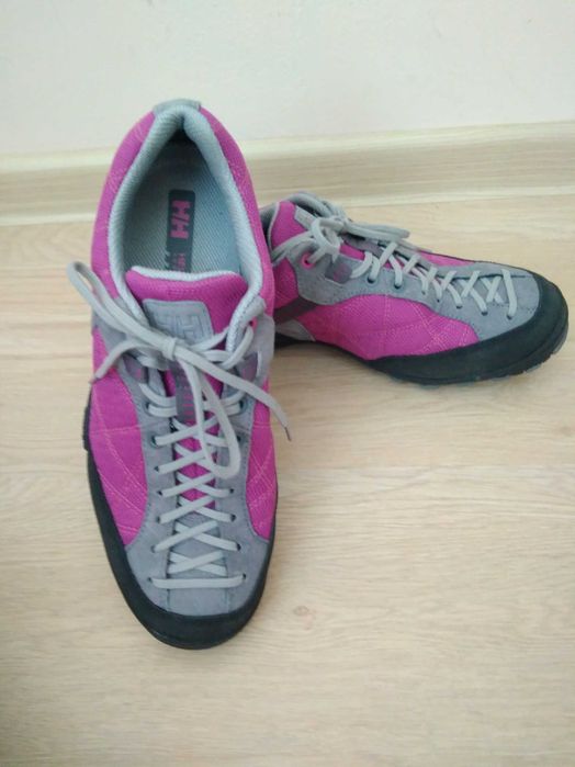 Страхотни обувки Helly Hansen, 38номер