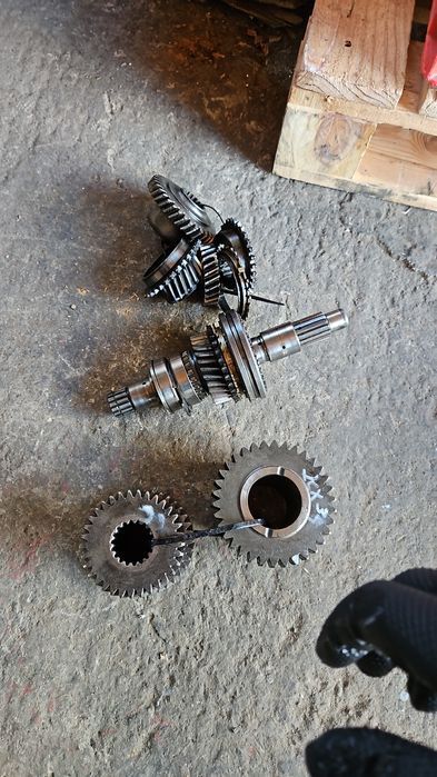 Galerie motor Fendt Vario 818