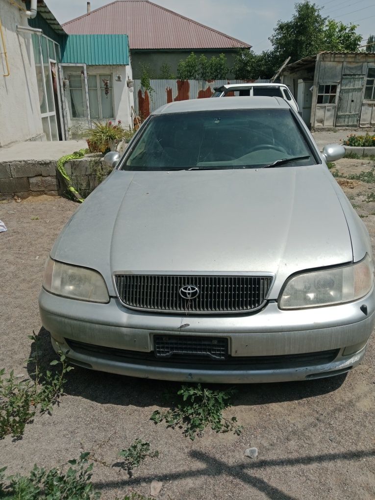 Tayota Aristo 1996