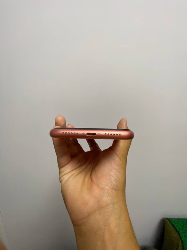 iPhone Xr в отличном состояние