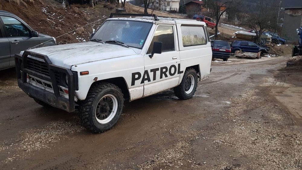 Нисан Патрол Nissan Patrol К 160 2’8 чист дизел 4 цилиндъра