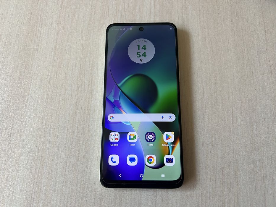 Продавам Motorola Moto G54 128/4GB