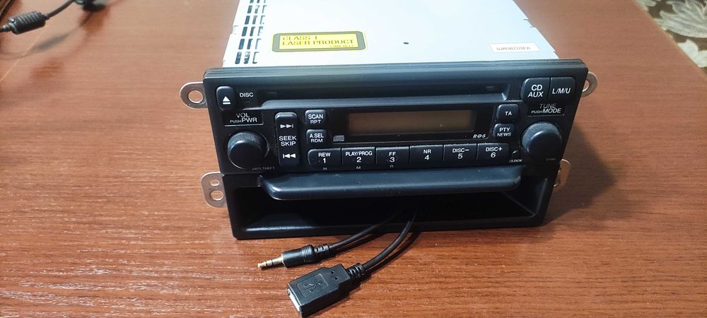 USB AUX changer за honda cr-v , sivic, accord
Цена 89 лв