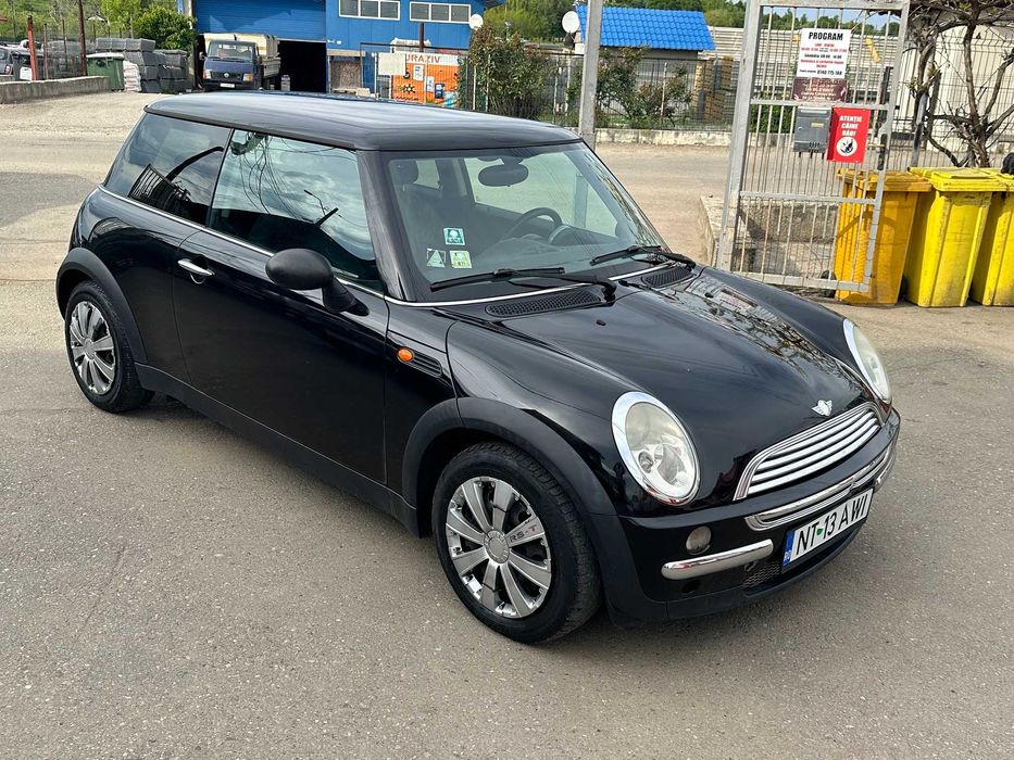 Mini Cooper/One 1,6i 2004 accept variante !