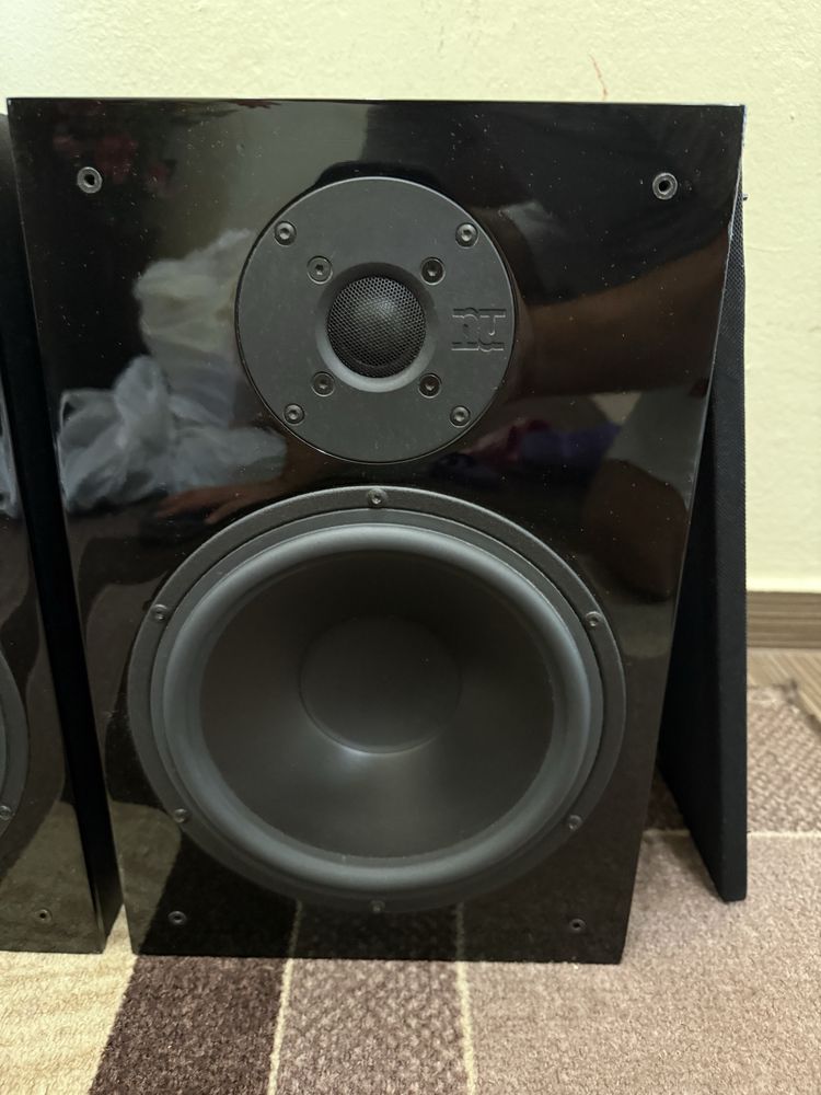 Nubert Nubox 381 Качествени тонколони