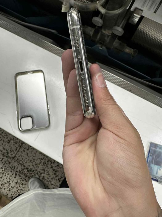 Iphone 11 pro max 256GB 93% battery helath