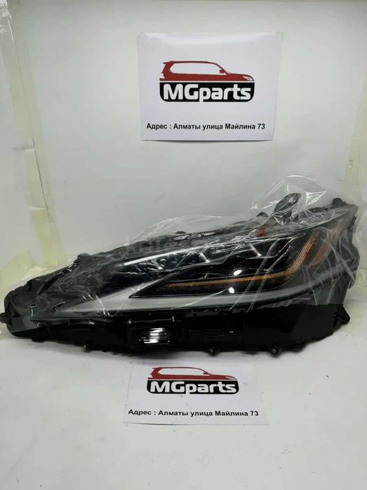 Фара б/у оригинал правая и левая от Lexus ES-200-350