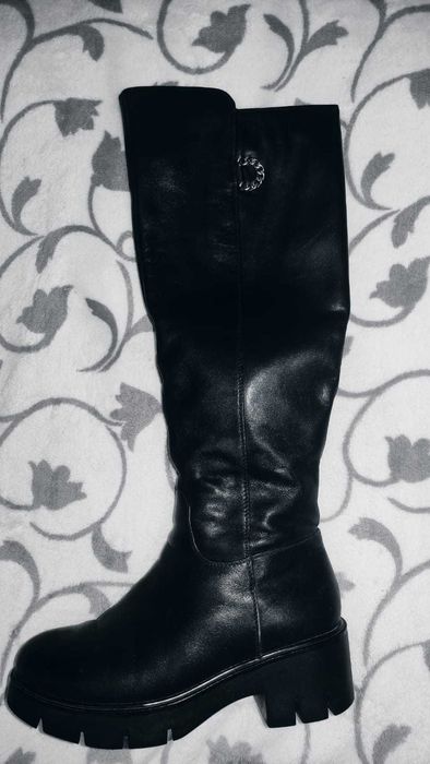 Продам сапоги женские,зимние