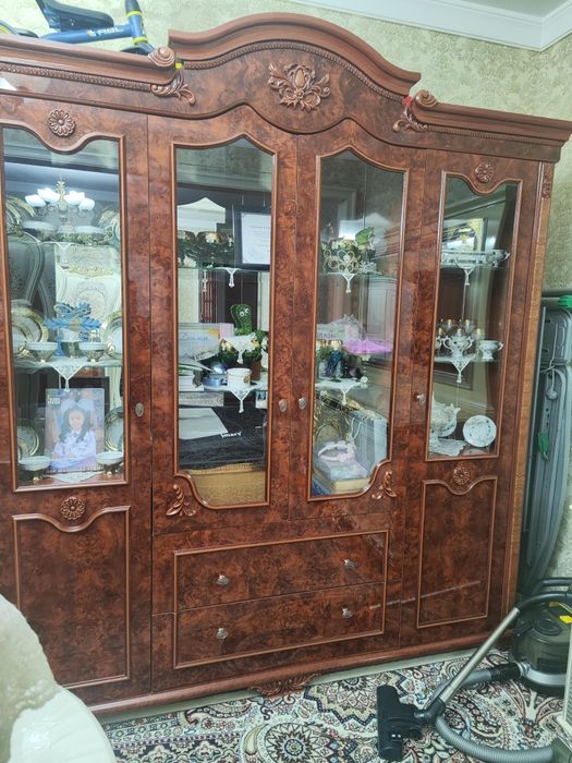 Стенка holati ideal