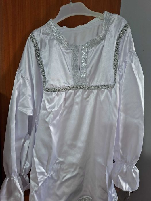 Costum ingeras copii