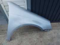 Aripa dreapta Volkswagen Golf 5 Break / Jetta model 2005-2009 gri argi