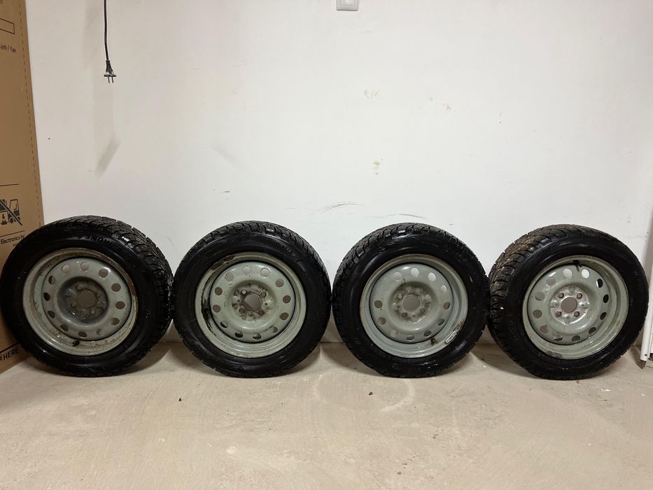 175/65 R14 с дисками шипы