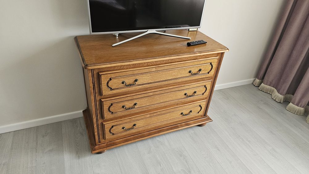 Mobilier lemn pentru dormitoare