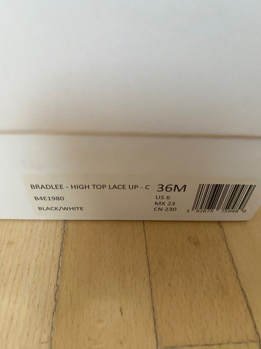 Елегантни обувки естествена кожа и боти Calvin Klein 36 номер