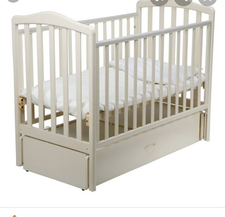 Продам детскую кроватку