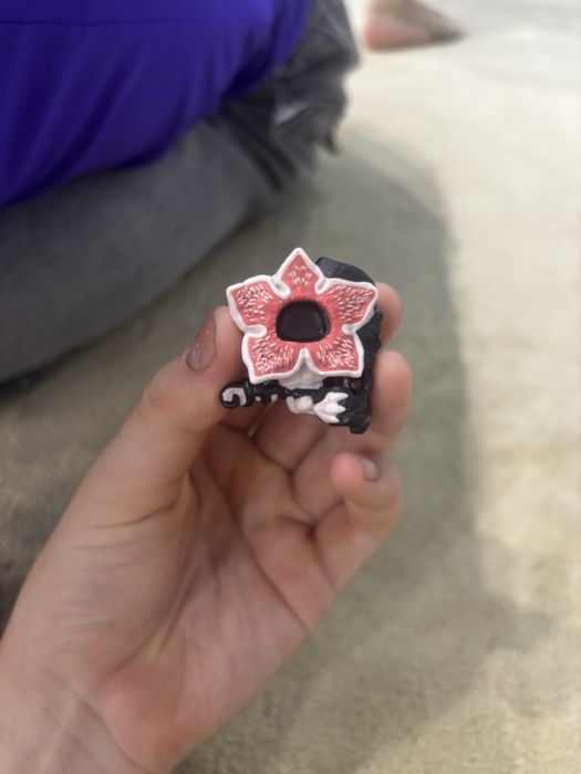 Продам/обеменяю киндер осд,игрушка