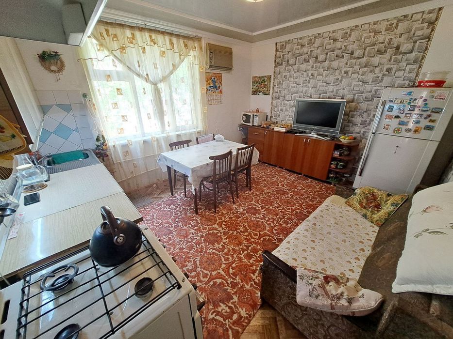 Продаю участок Мирзо Улугбек Луначарская