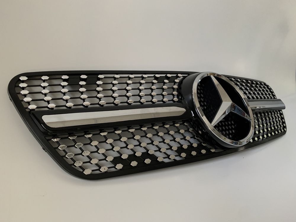 Решетка за Mercedes ML W163 Diamond/GT 97-04