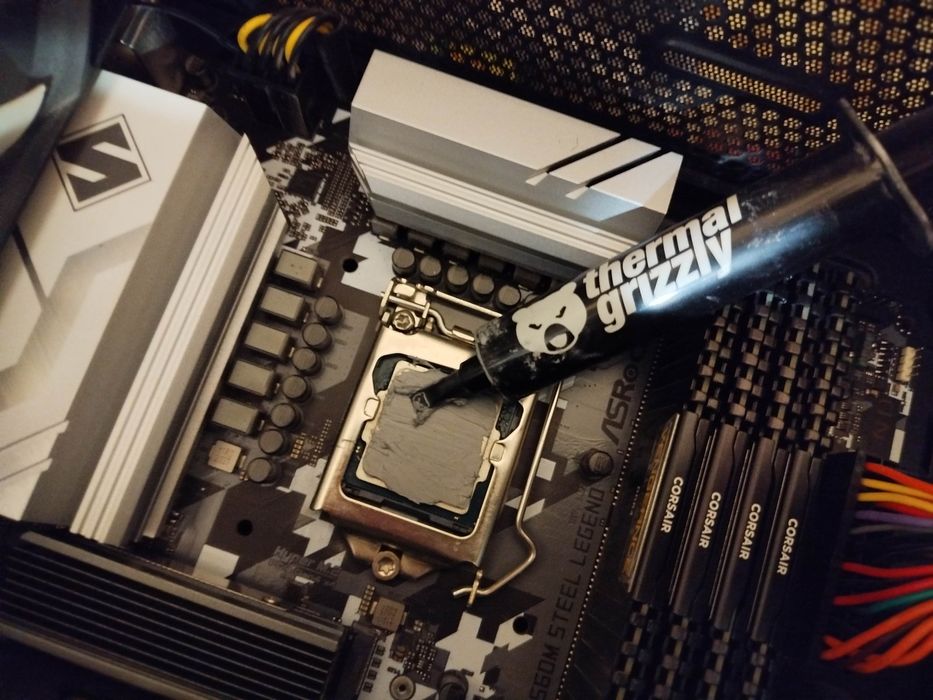 ASRock B560M Steel Legend + Intel i5-10400F + 32GB DDR4 4x8GB, 3000MH