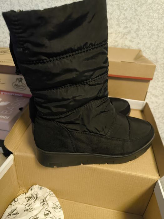 Продам зимние сапоги