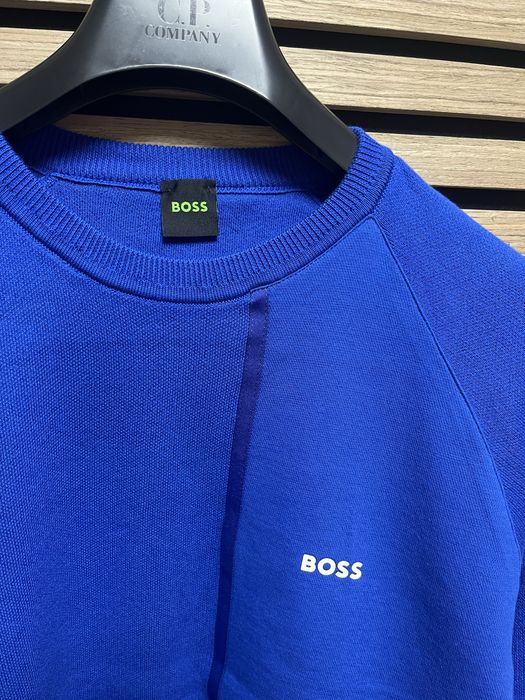 Hugo Boss : Retech - НОВ размер Л / Оригинал