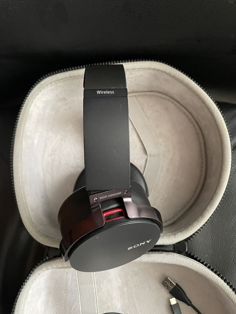 Casti bluetooth originale SONY MDR-XB950B Bass Efect Wireless