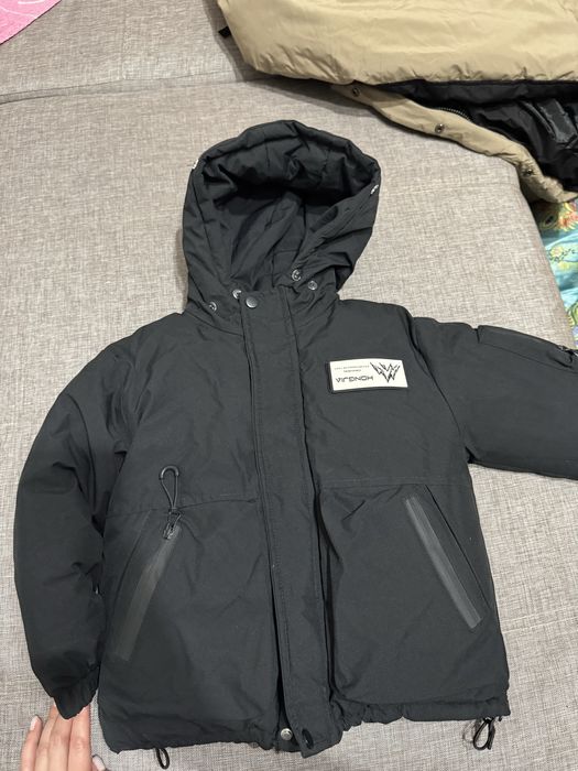 Продам  детскую зимнию куртку