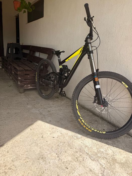 Vând Scott Gambler 720 2015