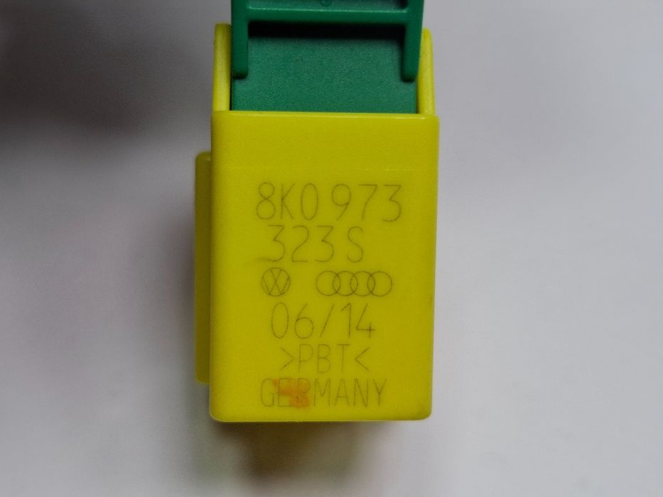 Mufa conector 2 pini  VOLKSWAGEN PASSAT 365 2010 - 20142.0 2.0 TDi Blu